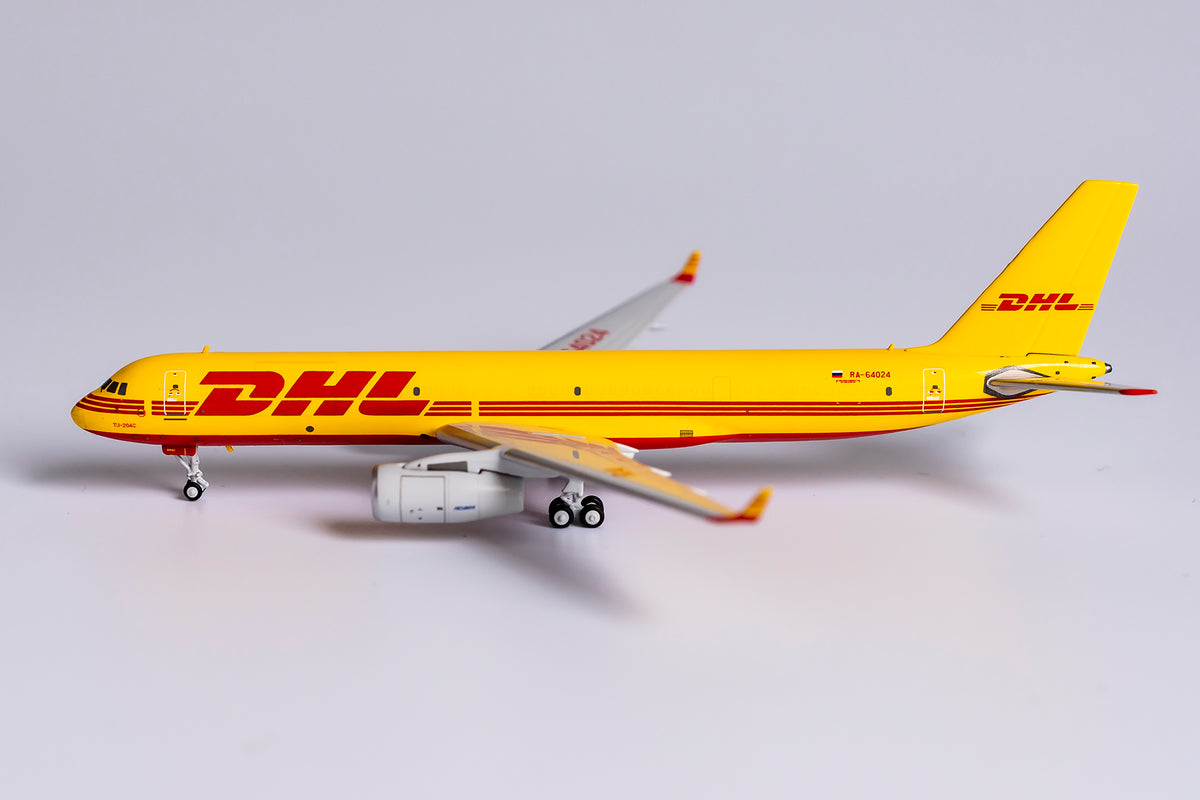 1/400 DHL Tu-204-100S RA-64024 NG40005