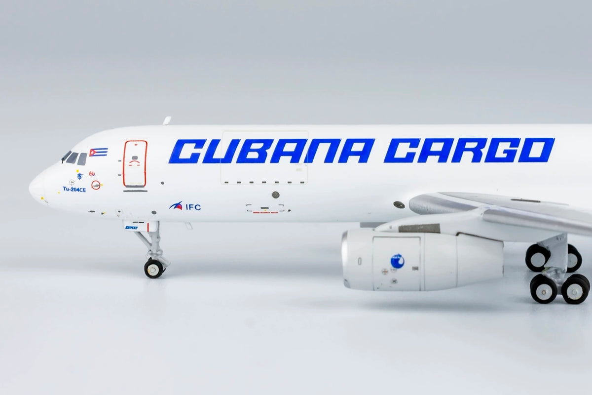 1/400 Cubana Tu-204-120SE CU-C1703 NG40013