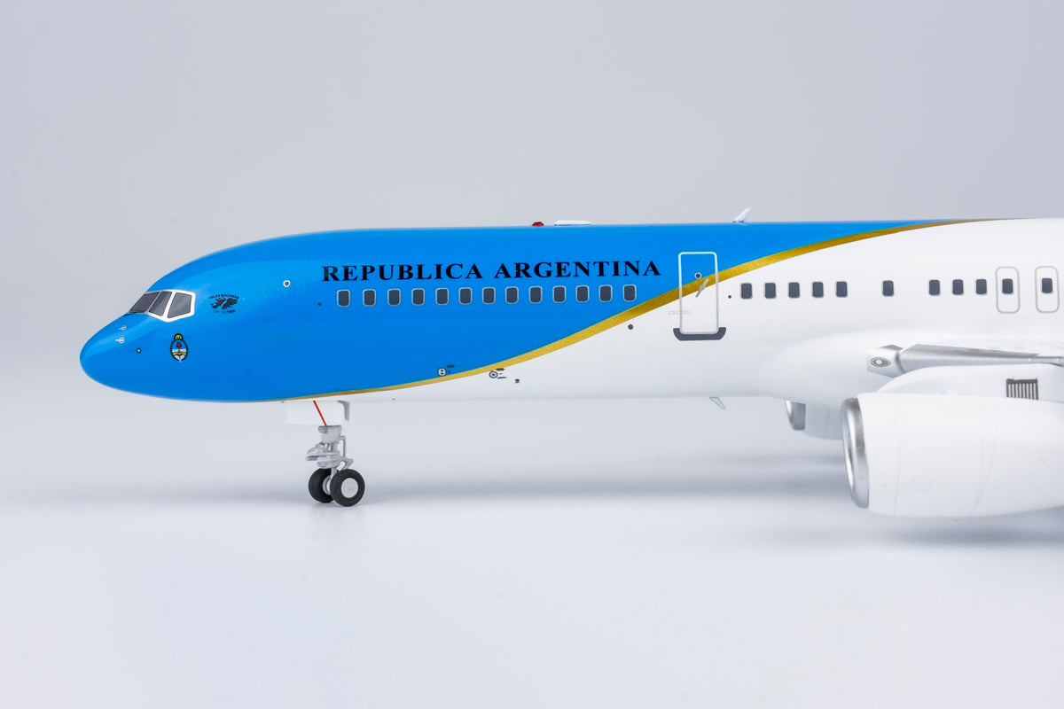 1/200 FAA Boeing 757-200 ARG-01 NG42001
