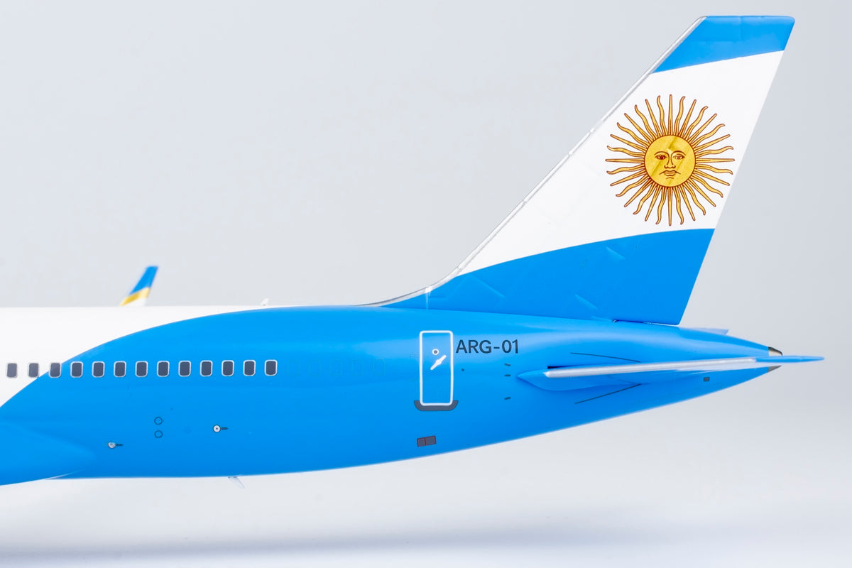 1/200 FAA Boeing 757-200 ARG-01 NG42001