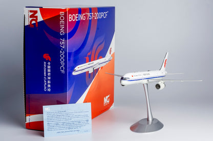 1/200 Air China Cargo Boeing 757-200 B-2836 NG42011