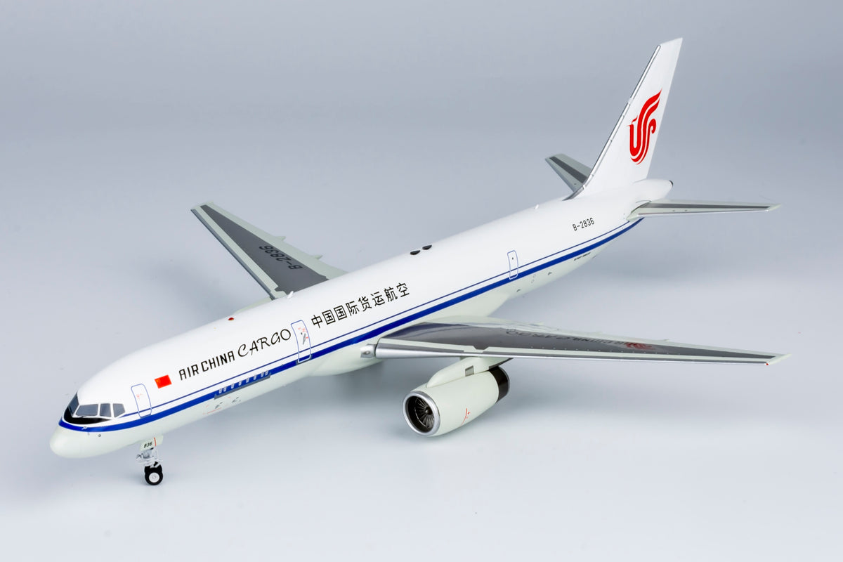 1/200 Air China Cargo Boeing 757-200 B-2836 NG42011