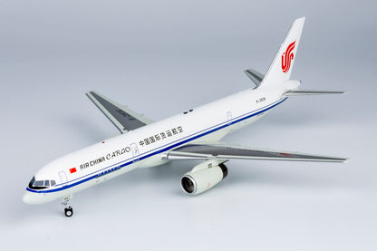 1/200 Air China Cargo Boeing 757-200 B-2836 NG42011