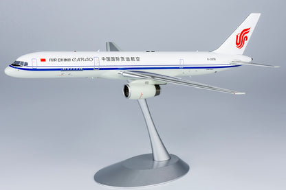 1/200 Air China Cargo Boeing 757-200 B-2836 NG42011