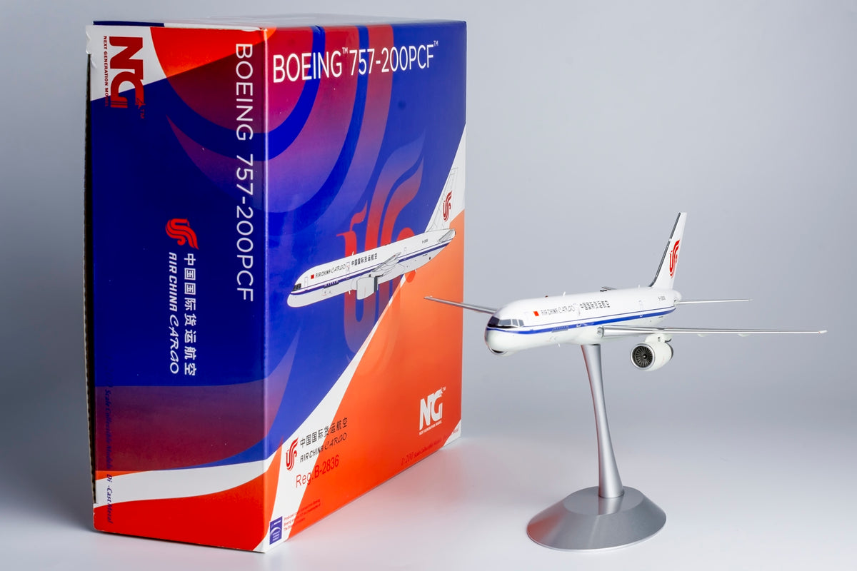 1/200 Air China Cargo Boeing 757-200 B-2836 NG42011 - cover