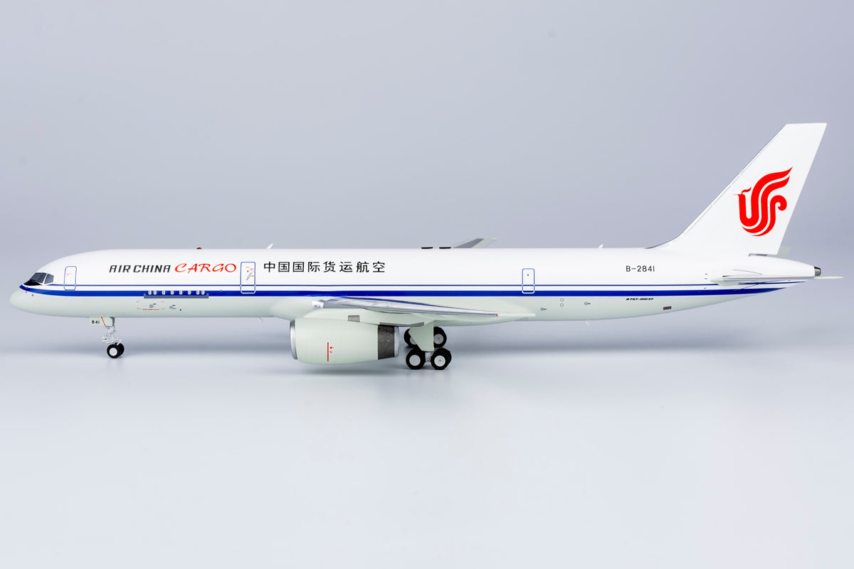 1/200 Air China Cargo Boeing 757-200 B-2841 NG42012