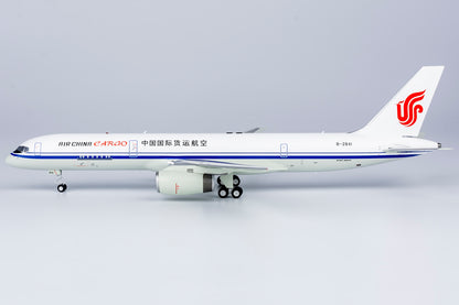 1/200 Air China Cargo Boeing 757-200 B-2841 NG42012