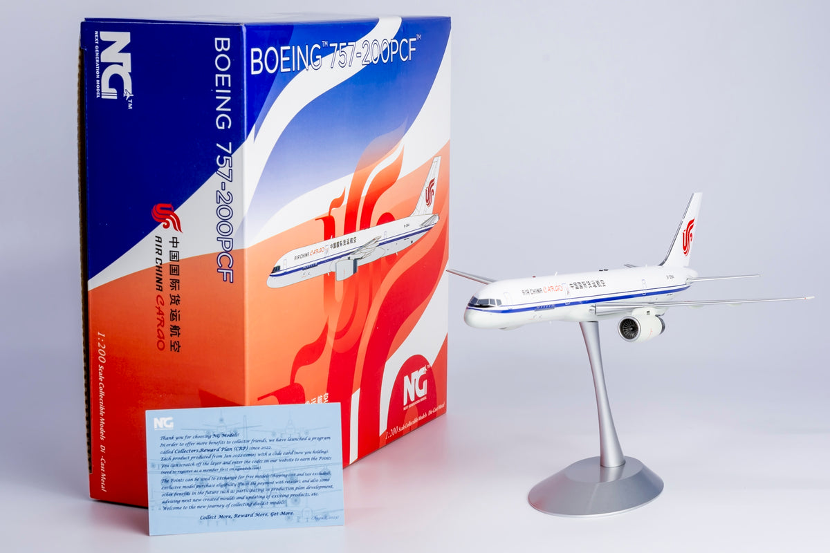 1/200 Air China Cargo Boeing 757-200 B-2841 NG42012