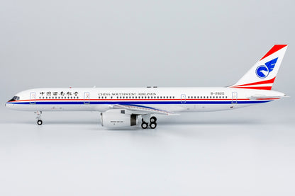 1/200 China Southwest Airlines Boeing 757-200 B-2820 NG42023