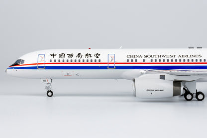 1/200 China Southwest Airlines Boeing 757-200 B-2820 NG42023