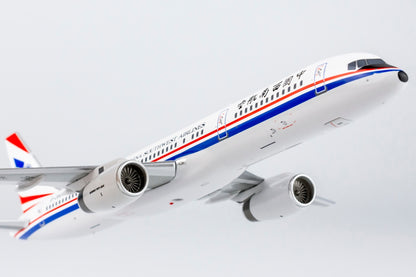 1/200 China Southwest Airlines Boeing 757-200 B-2820 NG42023