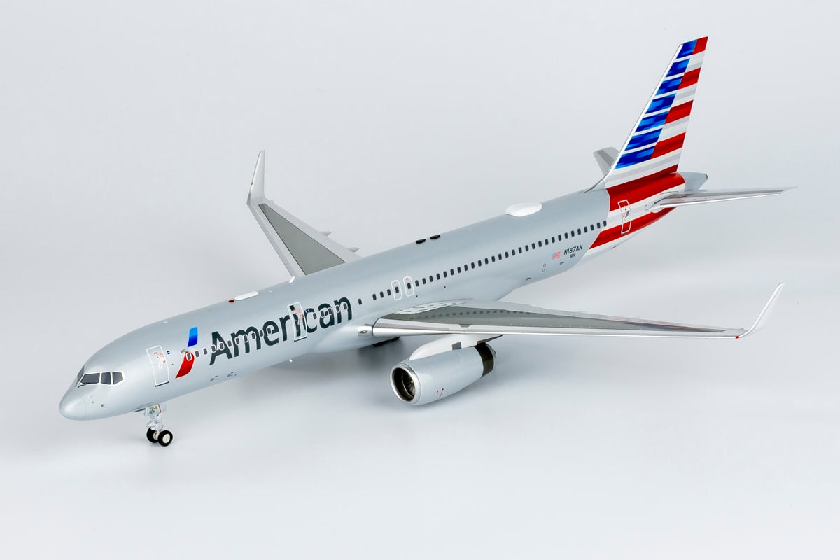 1/200 American Airlines Boeing 757-200 N187AN NG42033