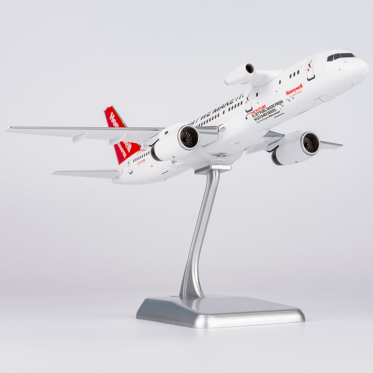 1/200 Honeywell Boeing 757-200 N757HW NG42039