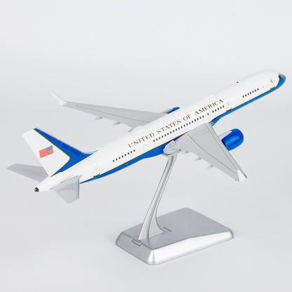 1/200 United States Air Force C-32A (757-200) 98-0001 NG42041