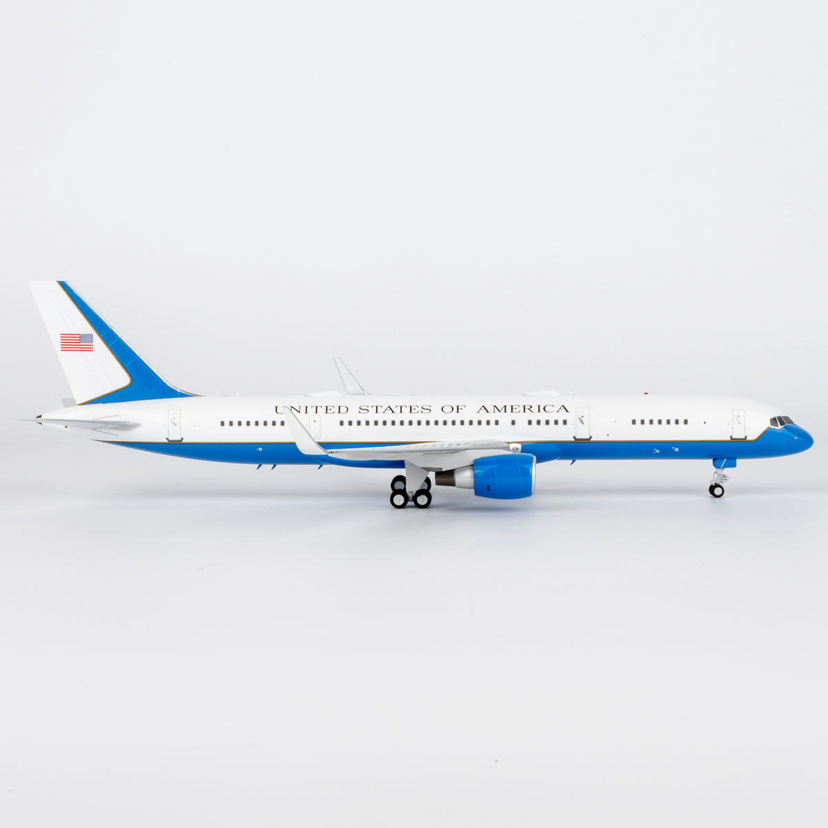 1/200 United States Air Force C-32A (757-200) 98-0001 NG42041