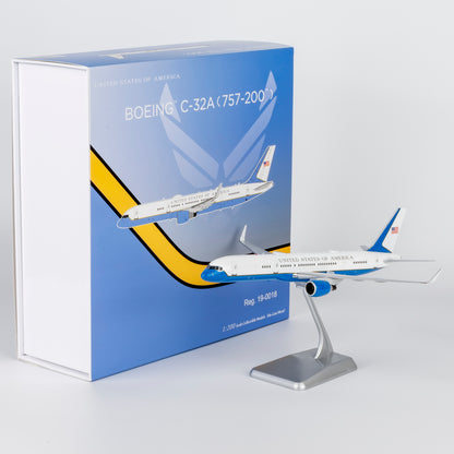 1/200 United States Air Force C-32A (757-200) 19-0018 NG42042 - cover