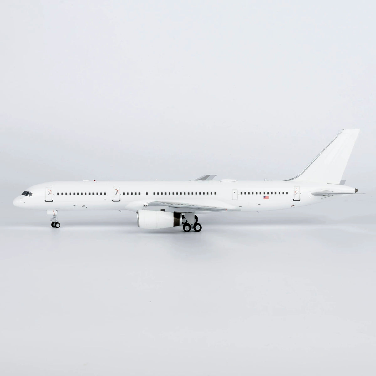 1/200 United States Air Force C-32B 00-9001 NG42043