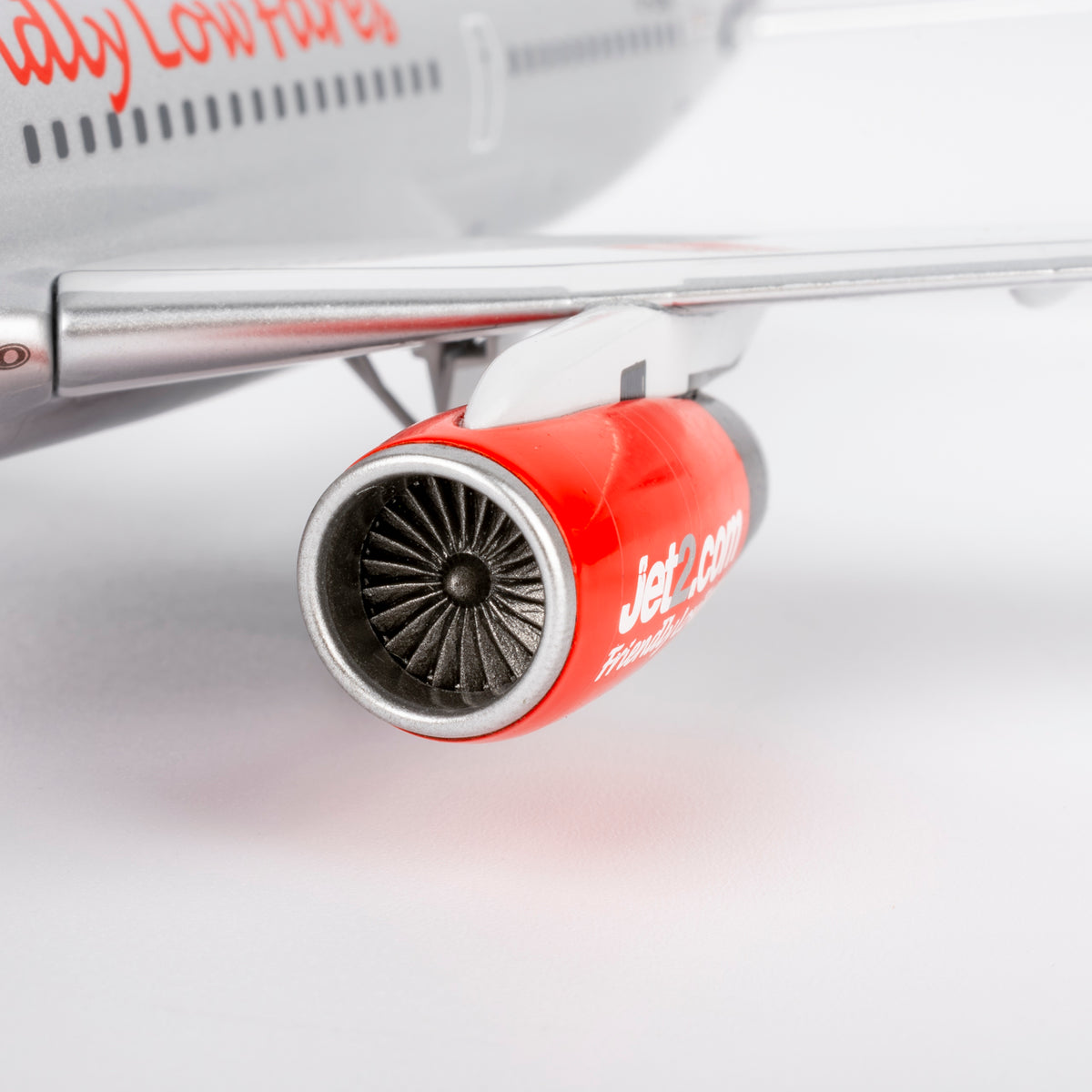 1/200 Jet2 Boeing 757-200 G-LSAI NG42052