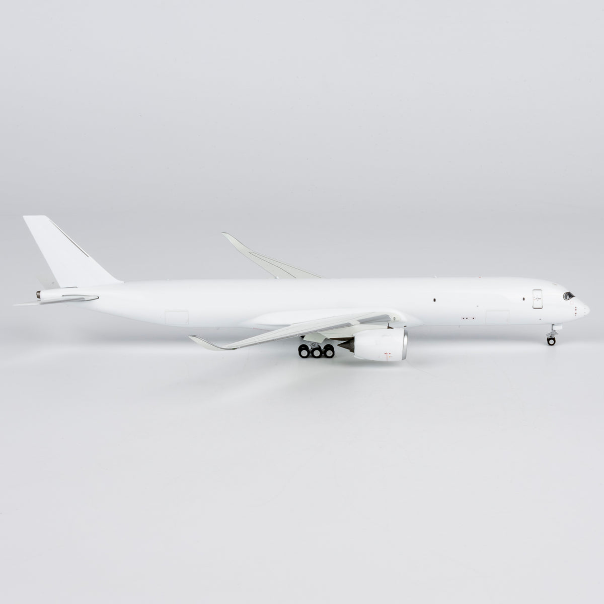 1/400 Airbus Industrie Airbus A350 NG46000