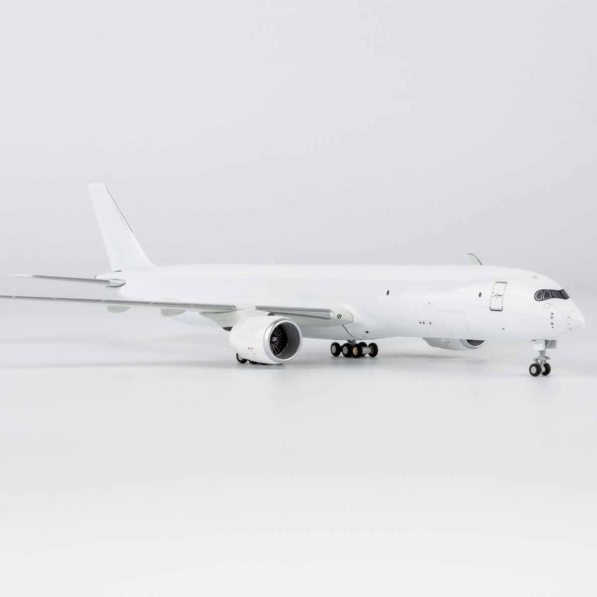 1/400 Airbus Industrie Airbus A350 NG46000