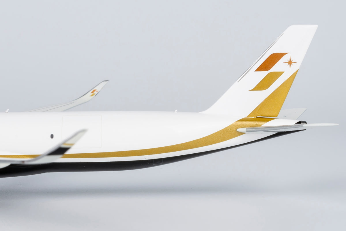 1/400 Starlux Airlines Airbus A350F NG46005