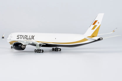 1/400 Starlux Airlines Airbus A350F NG46005