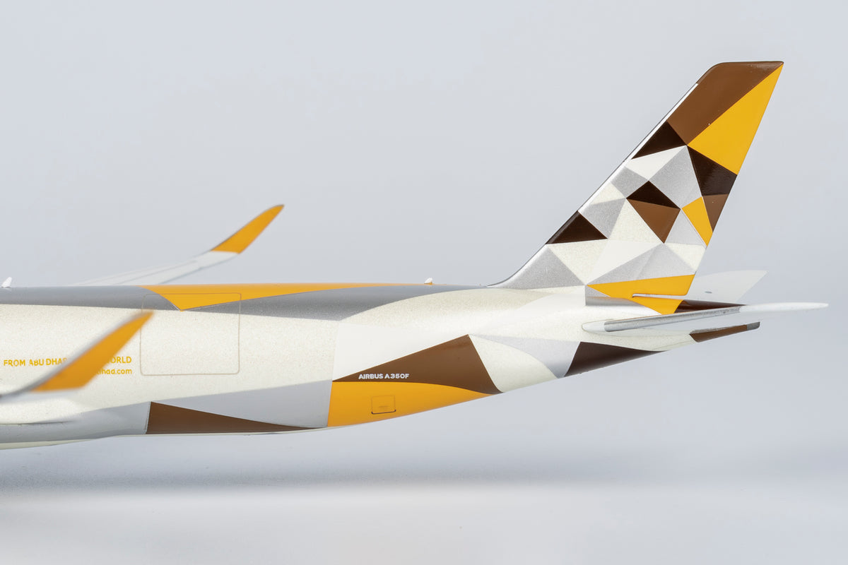 1/400 Etihad Airways Airbus A350F NG46006