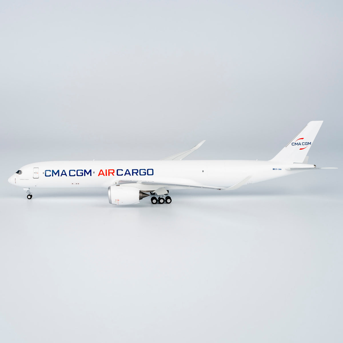 1/400 CMA CGM Air Cargo Airbus A350F NG46008