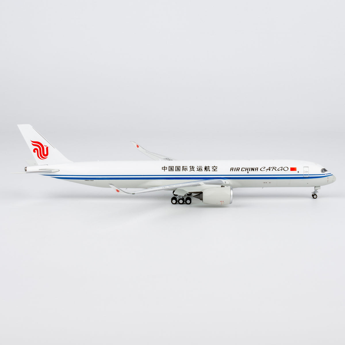 1/400 Air China Cargo Airbus A350 NG46011