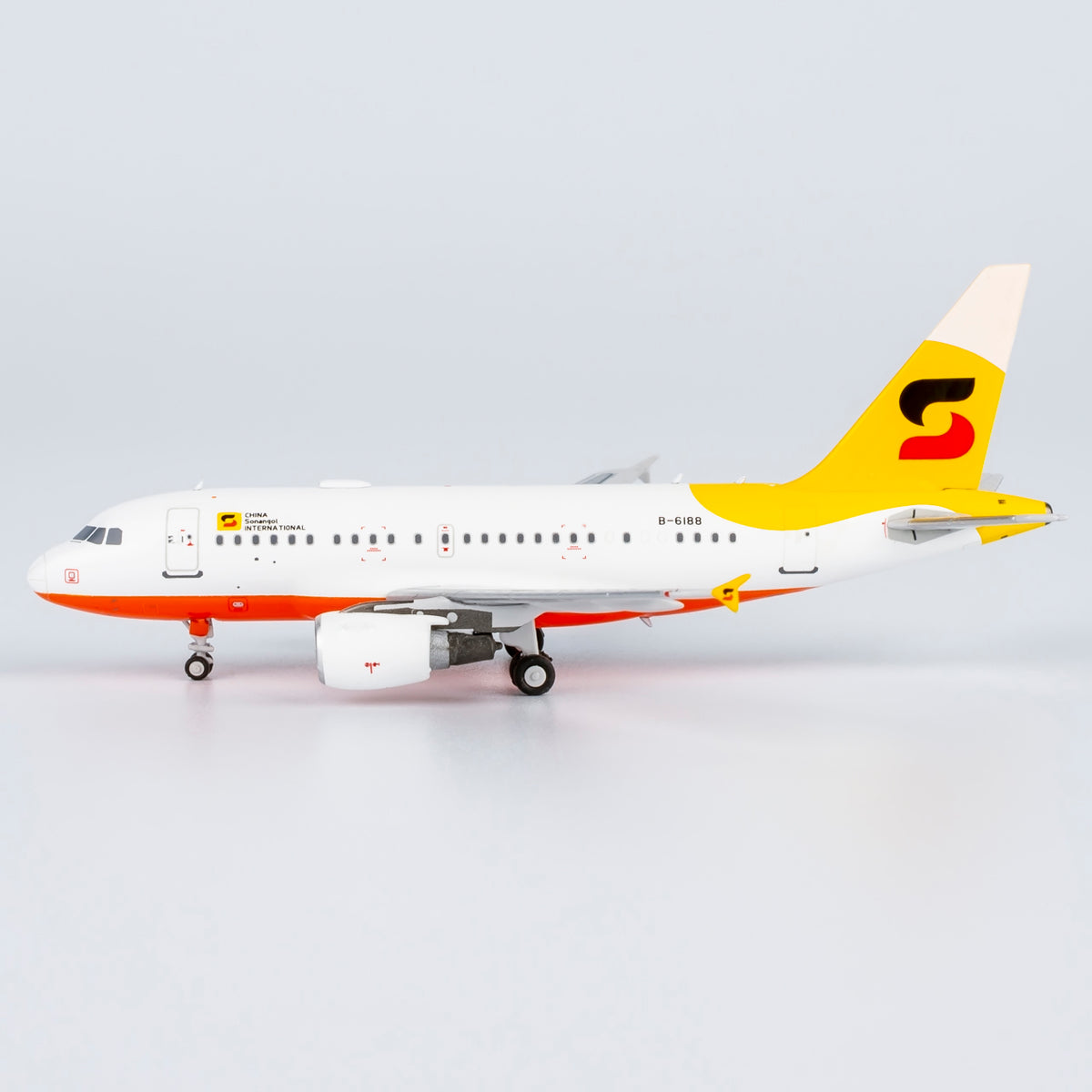 1/400 Air China Airbus A318 B-6188 "°²ÖÐʯÓÍ" NG48015