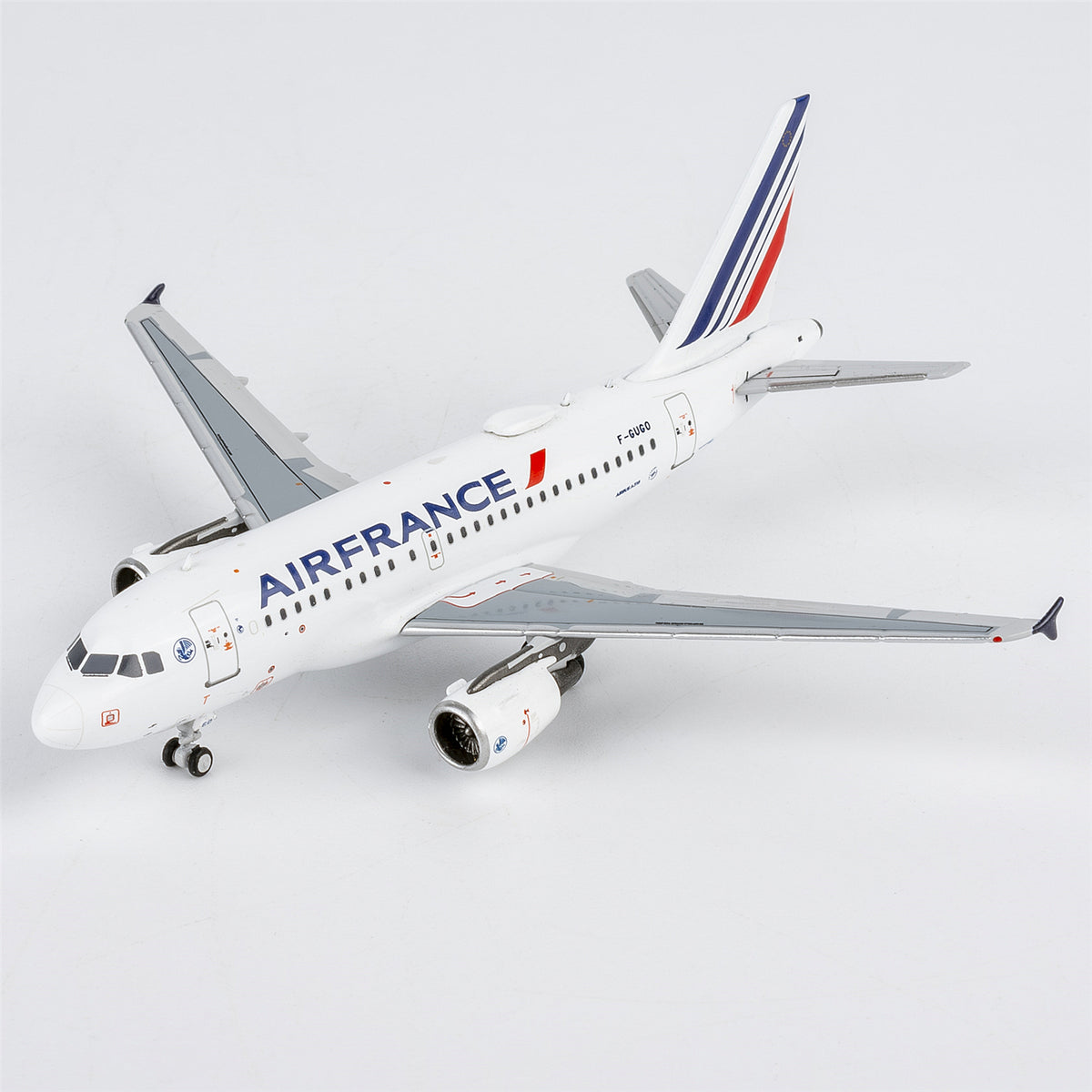 1/400 Air France Airbus A318-100 F-GUGO NG48023