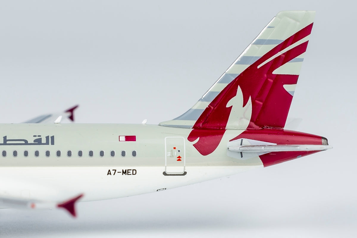 1/400 Qatar Airbus A319 A7-MED NG49028