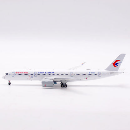 1/400 China Eastern Airlines A350-900 B-323H AV4119 - image 5