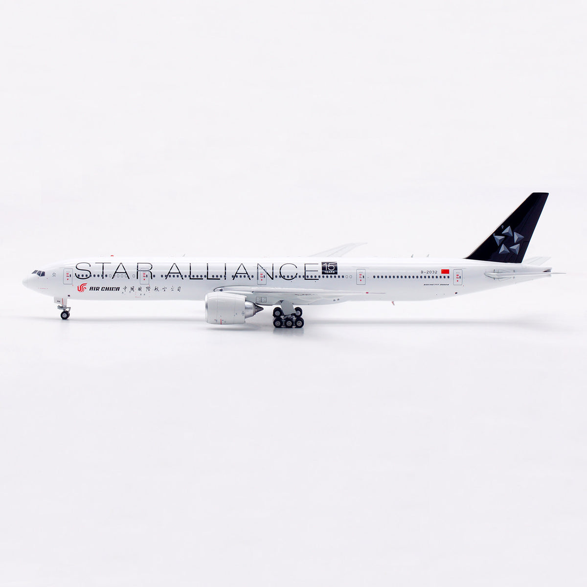 1/400 Air China B777-300ER B-2032 AV4177 - image 5