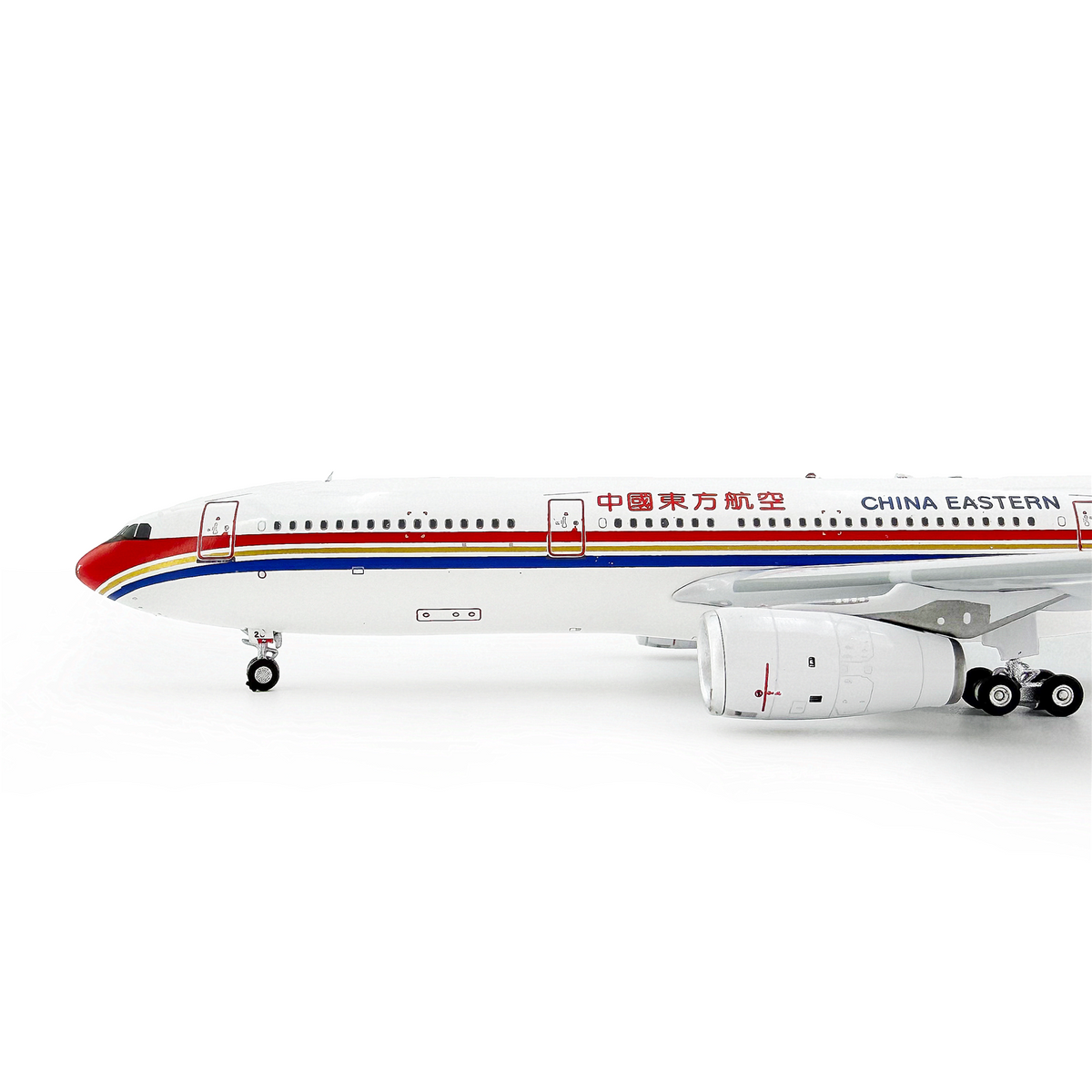 1/400 China Eastern Airlines A330-300 B-6125 AV4334 - image 5