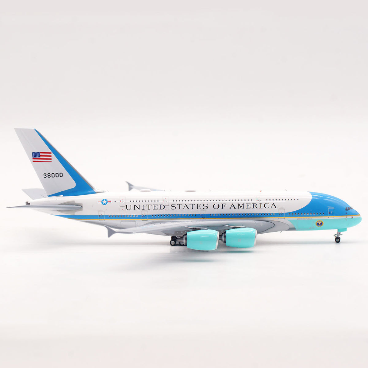 1/400 United States Air Force A380 38000 WB4072 - image 5
