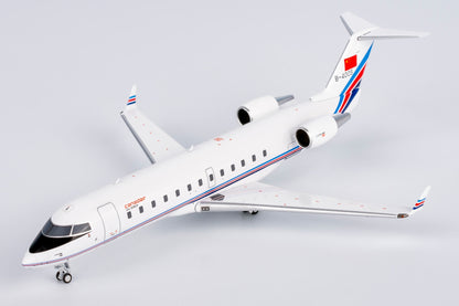 1/200 PLA Air Force CRJ-200LR B-4005 NG52091