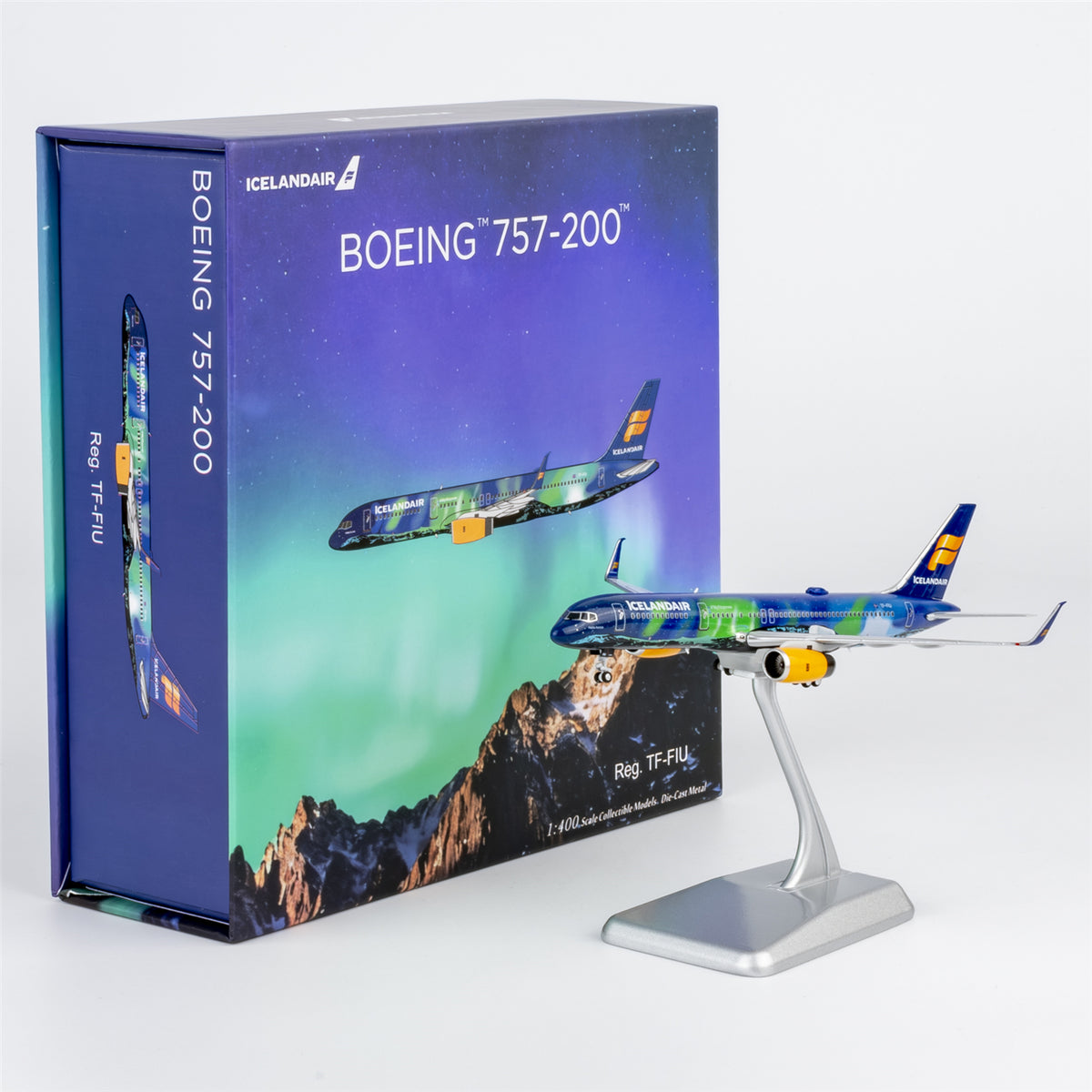 1/400 Icelandair Boeing 757-200 TF-FIU "Luxurious Packaging Restock expected December." NG53211 - cover