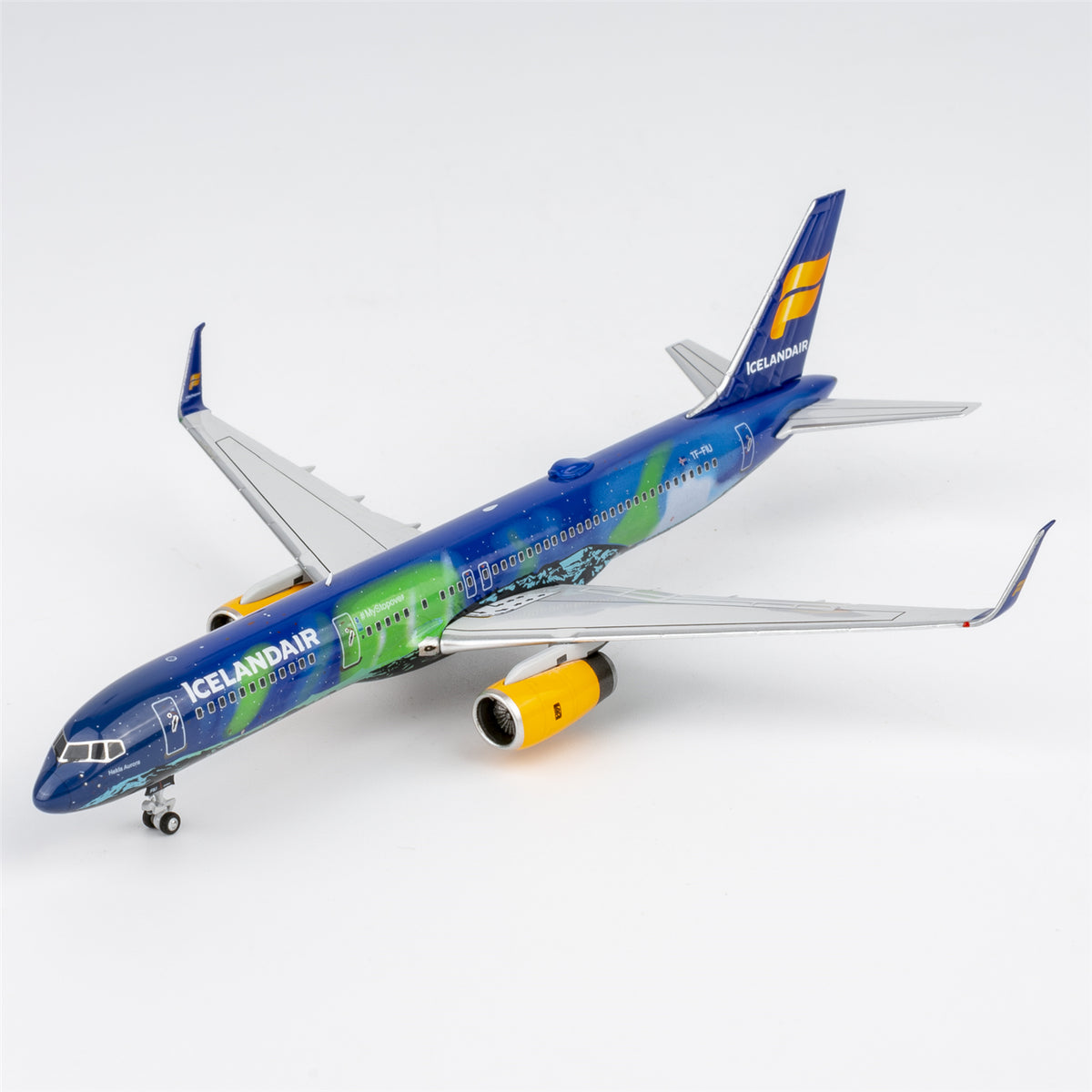 1/400 Icelandair Boeing 757-200 TF-FIU "Luxurious Packaging Restock expected December." NG53211