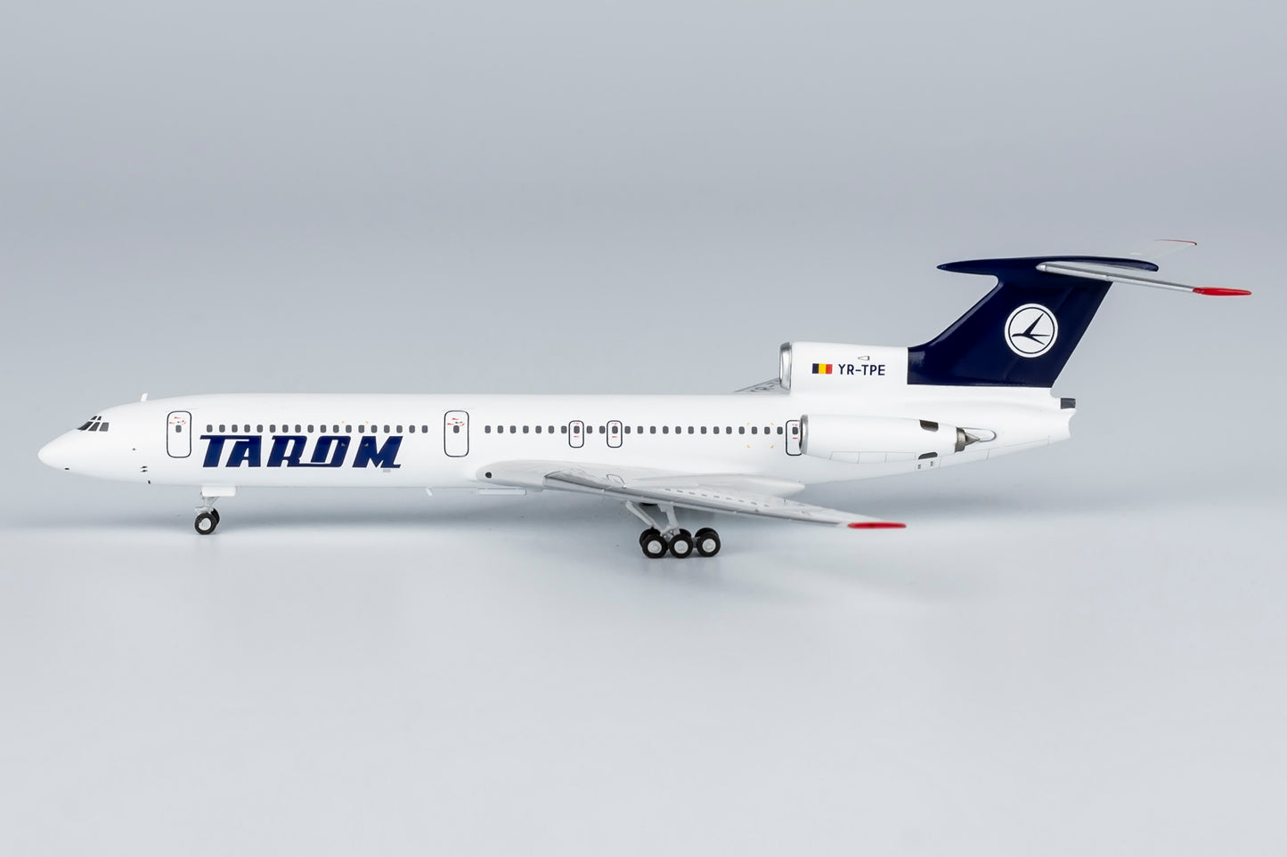 Tarom Tupolev Tu-154B YR-TPE