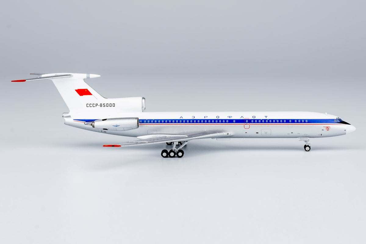 1/400 Aeroflot Tupolev TU-154 CCCP-85000 NG54016