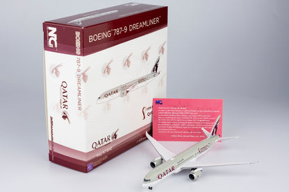 1/400 Qatar Boeing 787-9 A7-BHE NG55105