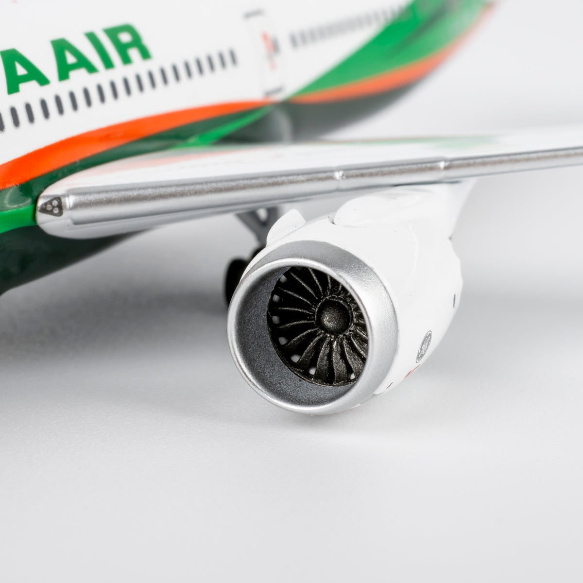 1/400 EVA Air Boeing 787-9 B-17882 NG55143
