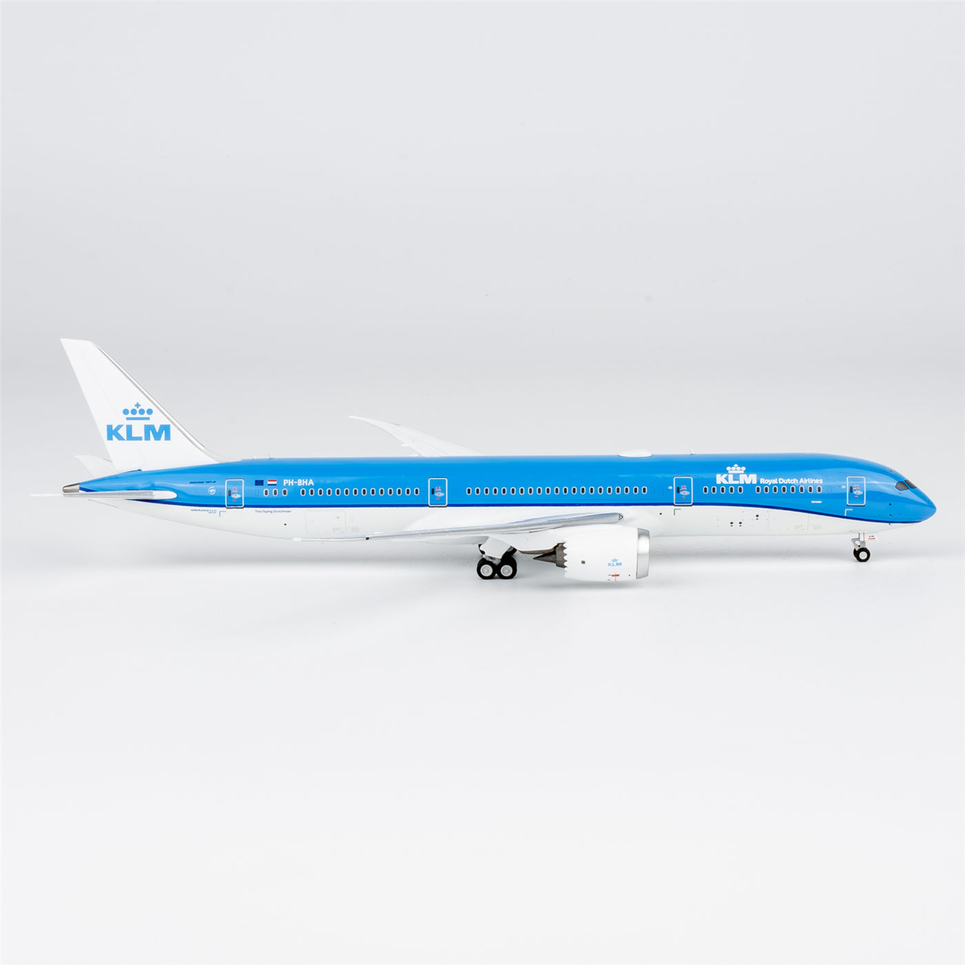 KLM Boeing 787-9 Dreamliner "Carnation / Anjer" PH-BHA