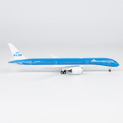 KLM Boeing 787-9 Dreamliner "Carnation / Anjer" PH-BHA