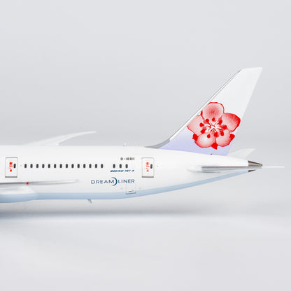 1/400 China Airlines Boeing 787-9 B-18811 "first 787-9 for China Airlines ULTIMATE with luxurious package" NG55158