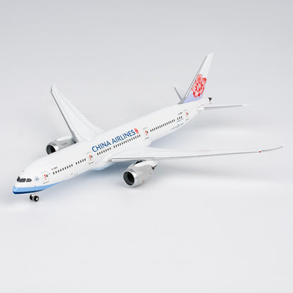 1/400 China Airlines Boeing 787-9 B-18811 "first 787-9 for China Airlines ULTIMATE with luxurious package" NG55158