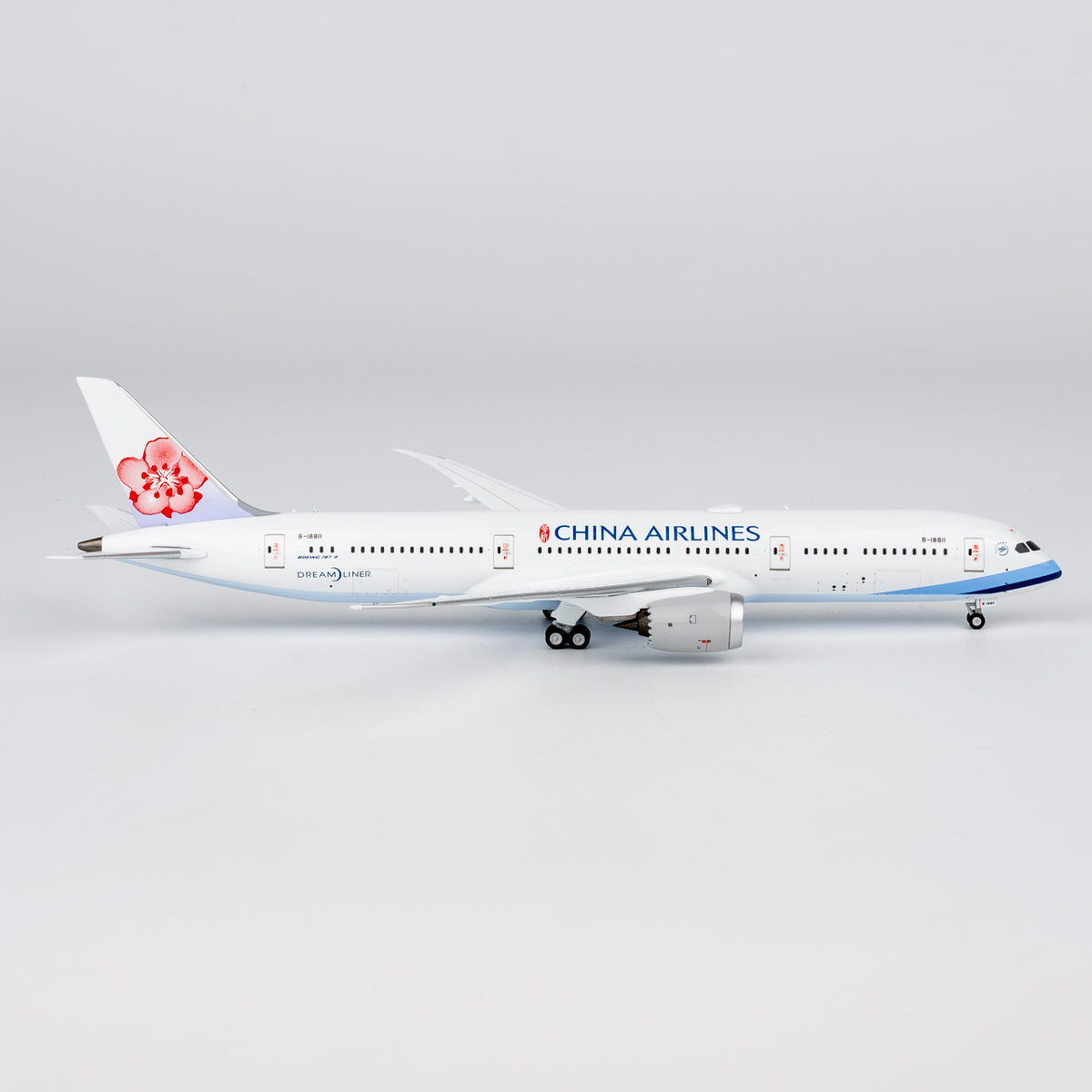 1/400 China Airlines Boeing 787-9 B-18811 "first 787-9 for China Airlines ULTIMATE with luxurious package" NG55158