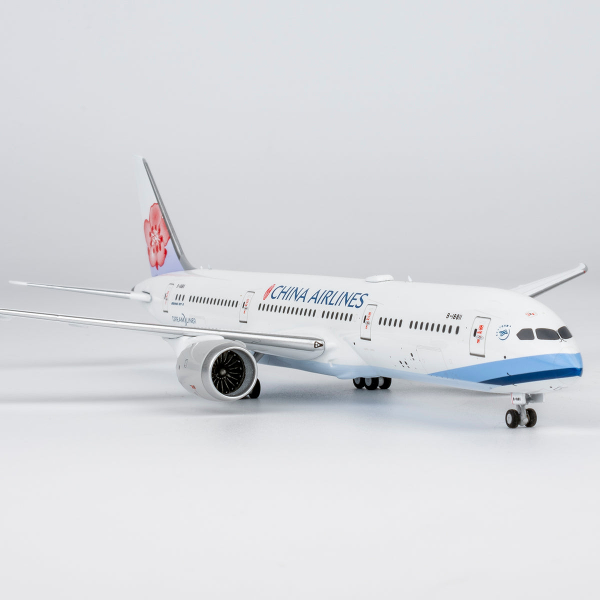 1/400 China Airlines Boeing 787-9 B-18811 "first 787-9 for China Airlines ULTIMATE with luxurious package" NG55158