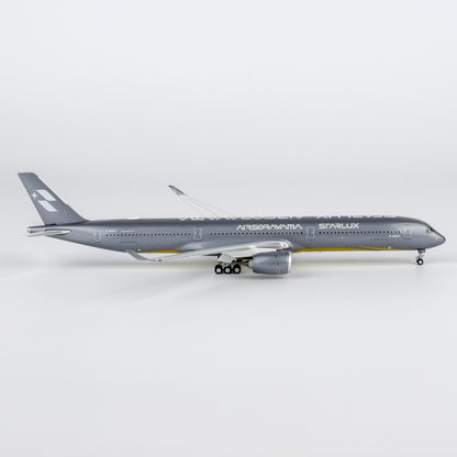 1/400 Starlux Airlines Airbus A350-1000 B-58553 "Airsorayama Silver; Luxurious packaging" NG57045